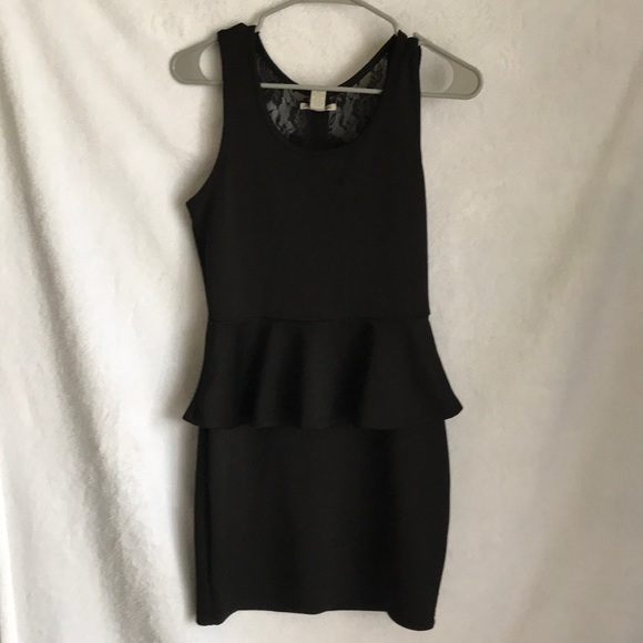 Charlotte Russe Dresses & Skirts - Black dress with bows